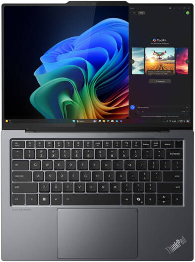لابتوب لينوفو ثينك باد X9 إصدار أورا 14، شاشة لمس OLED بدقة 2.8K، معالج إنتل كور ألترا 7 258V، ذاكرة وصول عشوائي (RAM) سعة 32 جيجابايت، قرص صلب SSD سعة 1 تيرابايت، رسومات إنتل آرك، لوحة مفاتيح إنجليزي