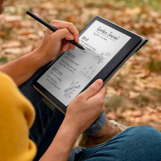 قارئ الكتب الإلكترونية Amazon Kindle Scribe، شاشة Paperwhite مقاس 10.2 بوصة خالية من الوهج، سعة تخزين 16 جيجابايت، شبكة Wi-Fi، واجهة شحن USB-C، عمر بطارية يصل إلى أسابيع، قلم أساسي متضمن، رمادي | AKS1